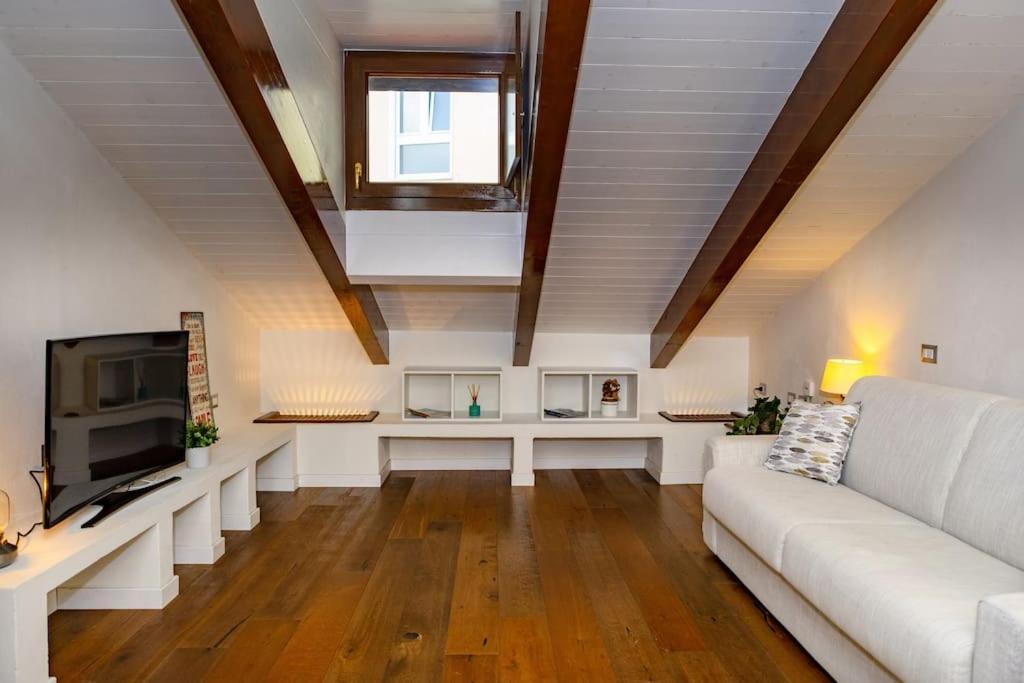 Canonica Attic Apartment Milano Dış mekan fotoğraf